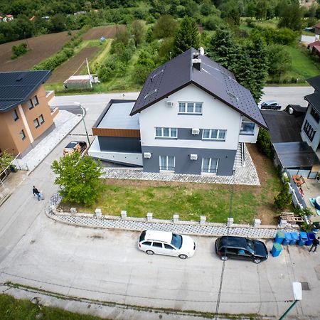 Sunny Corner Apartments Високо Екстериор снимка
