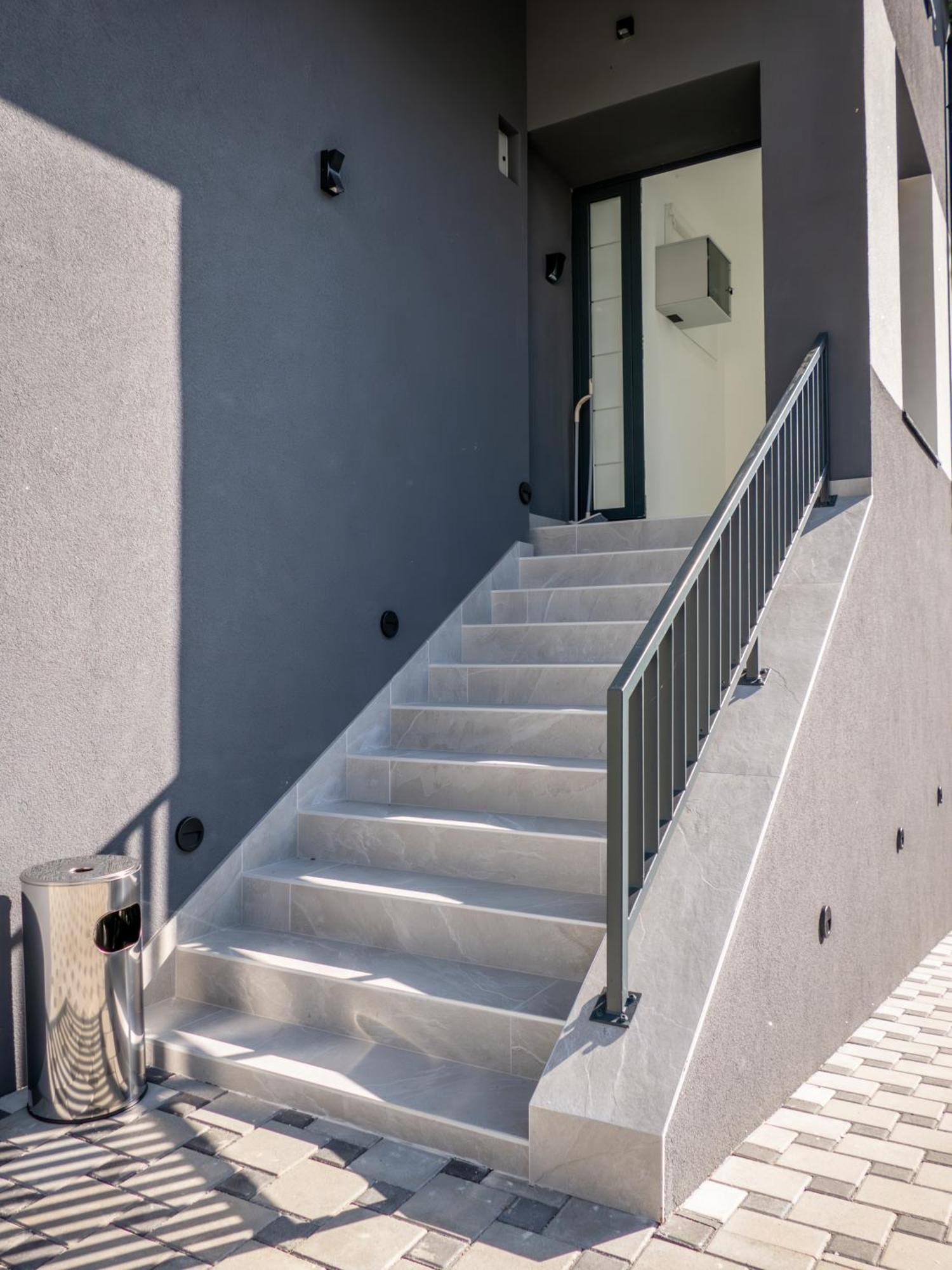Sunny Corner Apartments Високо Екстериор снимка