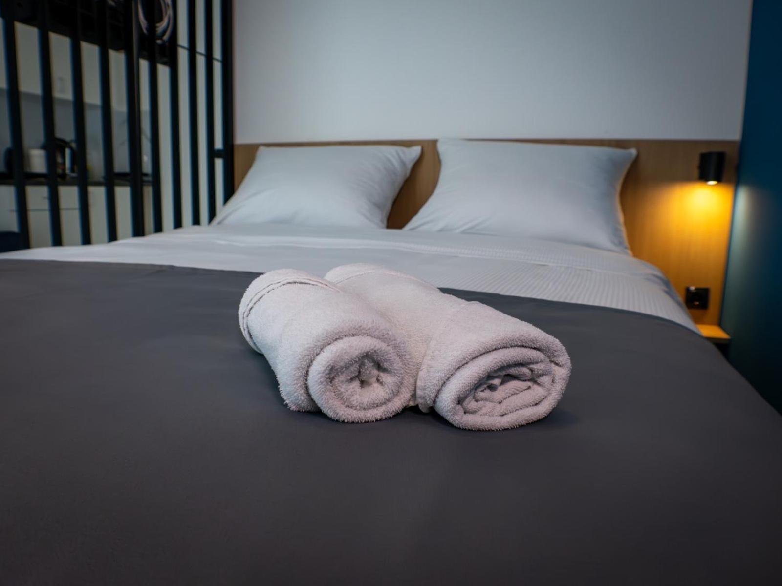 Sunny Corner Apartments Високо Екстериор снимка