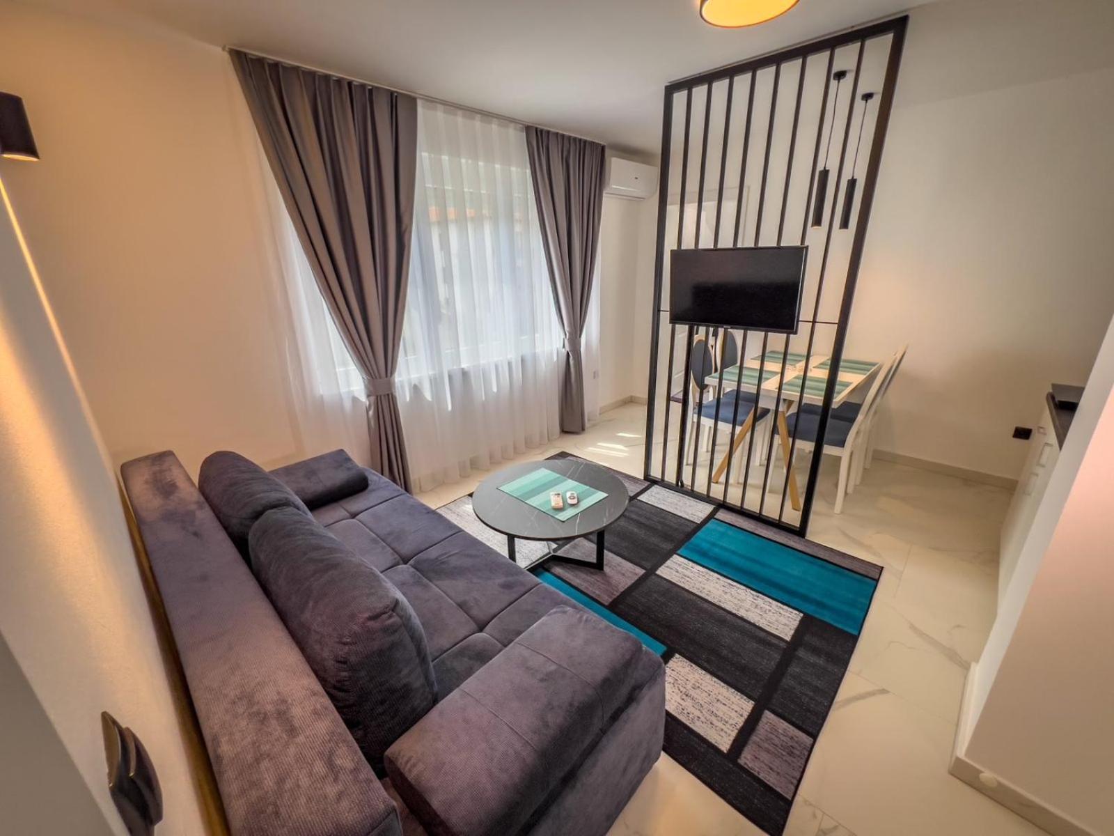 Sunny Corner Apartments Високо Екстериор снимка