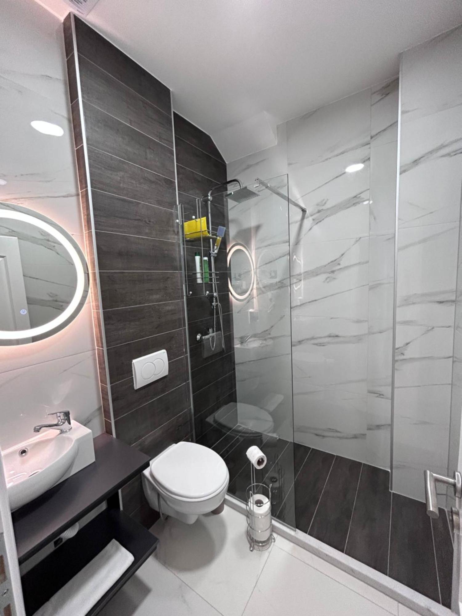 Sunny Corner Apartments Високо Екстериор снимка